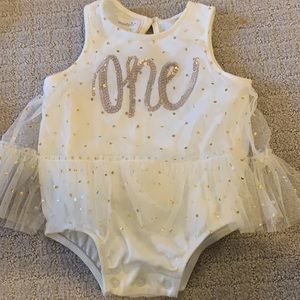 “ONE” Birthday Outfit